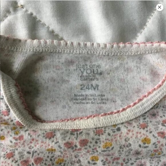 Bundle of 8 baby girl items! - Picture 16 of 16